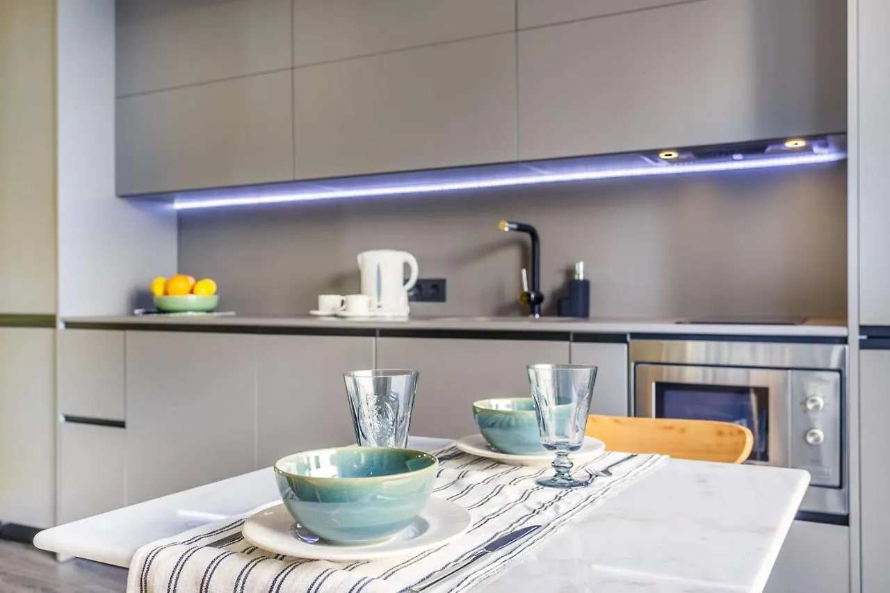 Precioso Atico De Diseno, Gran Terraza De 35 M2 Y De 16 M2 Y Garaje En Pleno Centro Apartment Seville